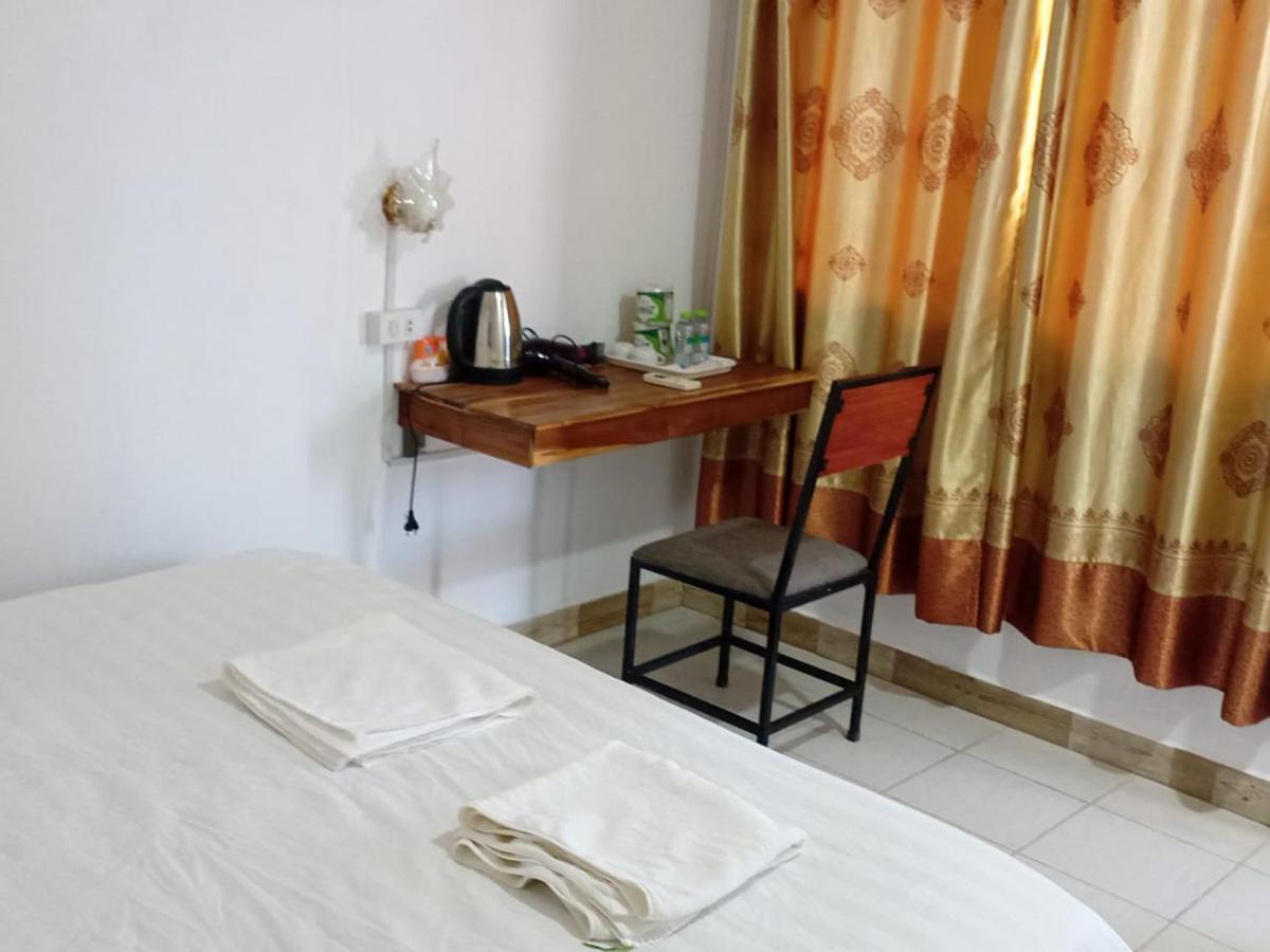 Vang Vieng Victory Hostel ภายนอก รูปภาพ