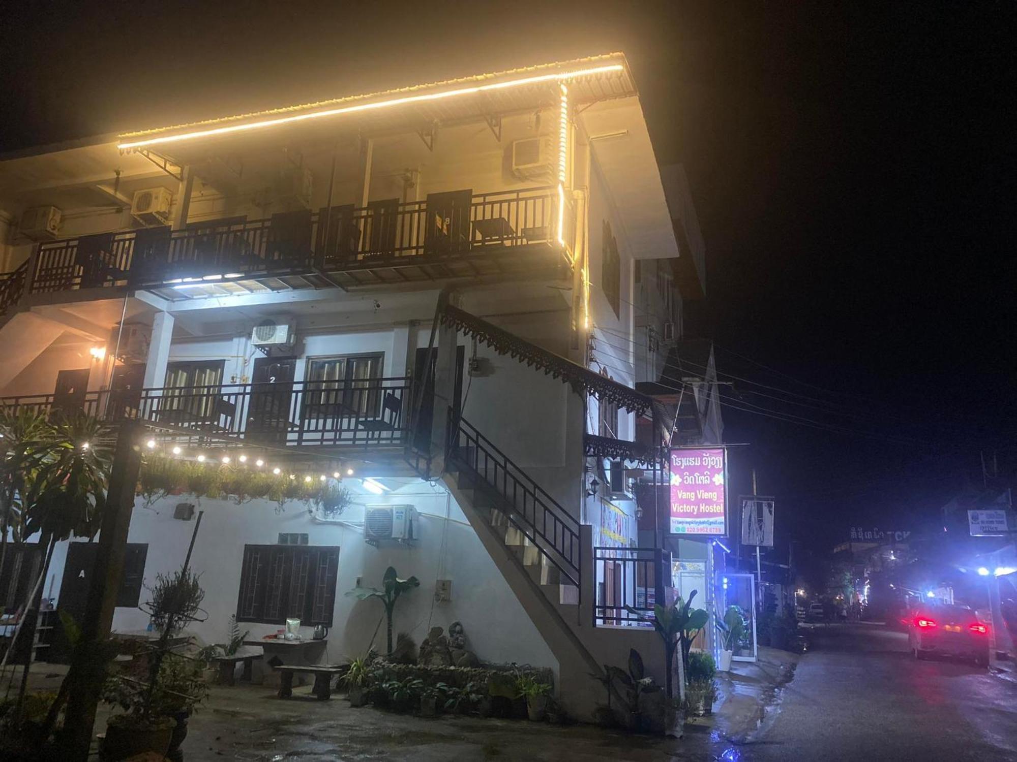 Vang Vieng Victory Hostel ภายนอก รูปภาพ
