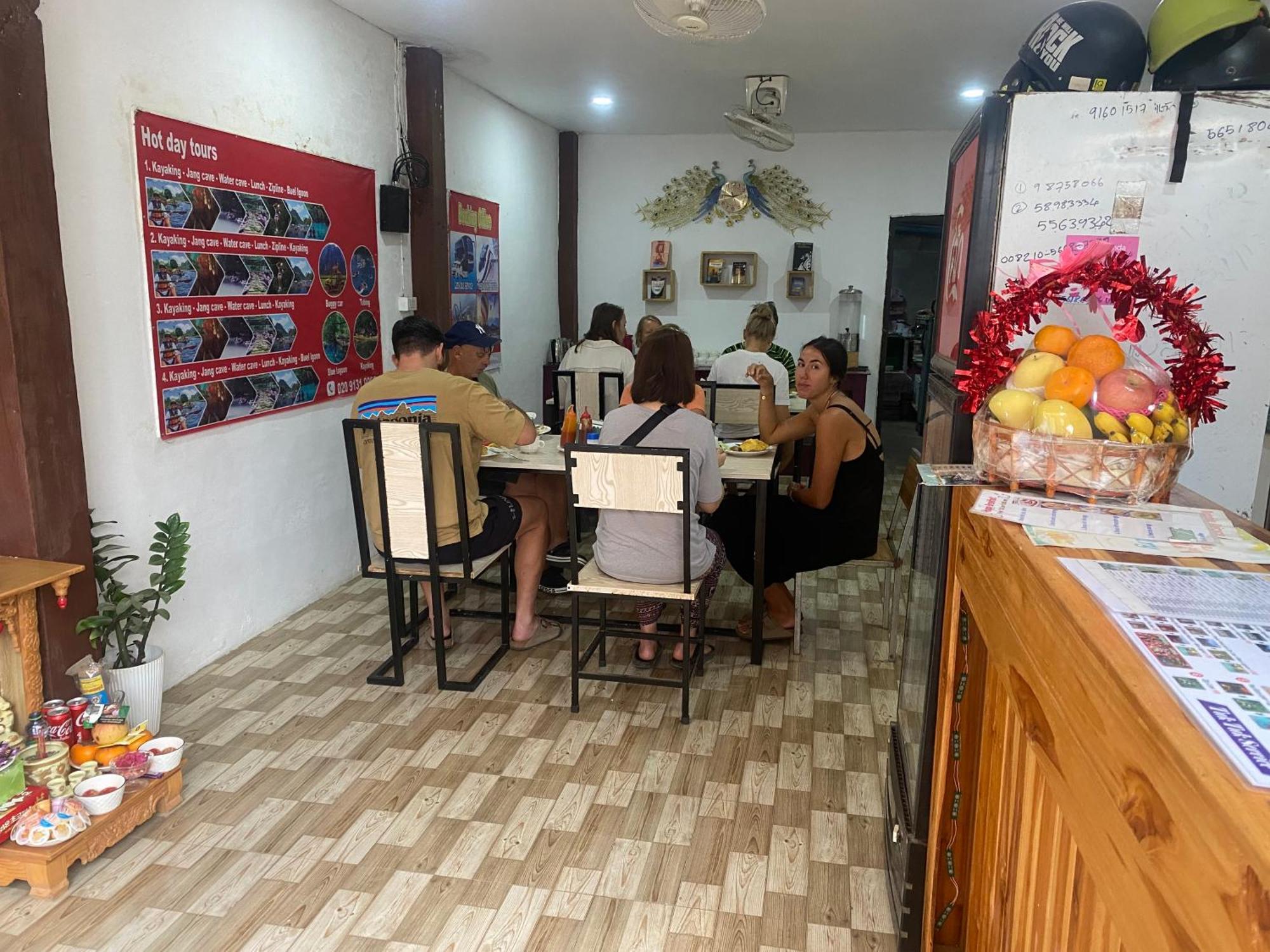 Vang Vieng Victory Hostel ภายนอก รูปภาพ